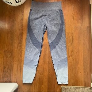 Ombre fitness leggings